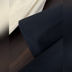 Рекомендуем  Новая модель эксклюзивной линейки Gucci. Широкая фу