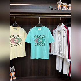 Рекомендуем  Новая модель эксклюзивной линейки Gucci. Широкая фу