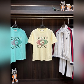Рекомендуем  Новая модель эксклюзивной линейки Gucci. Широкая фу