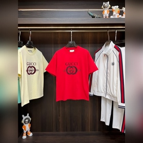 Рекомендуем  Новая модель эксклюзивной коллекции Gucci. Широкая