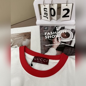 Gucci, Gucci 25 Snake Year Limited Edition New Print Short Sleeve