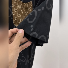 Gucci – лучший выбор для ношения отдельно или под одежду. Высокок