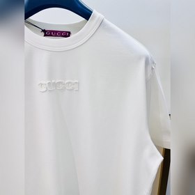 Размер： S/M/L/XL. Цвета： черный, белый, зеленый. Модель для мужчи