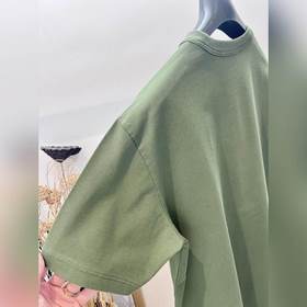 Размер： S/M/L/XL. Цвета： черный, белый, зеленый. Модель для мужчи