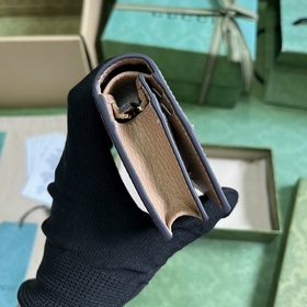 Карман для карт из серии GG Marmont. Этот карман для карт изготов