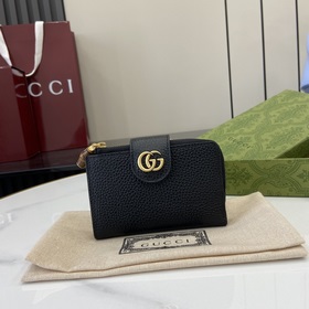 Кошелек из серии GG Marmont. Этот кошелек из серии GG Marmont изг