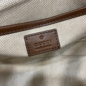Новинка Мини-сумка через плечо из серии Gucci Horsebit 1955 В рек