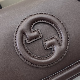 Новая модель Мини-сумка через плечо из серии Gucci Blondie Новая 