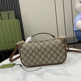Новинка Сумка Gucci Horsebit 1955 В рекламной кампании к Дню свят
