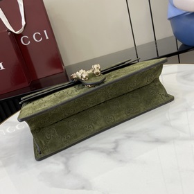 Креативный директор Gucci Сабато де Сарно обновил классическую ли