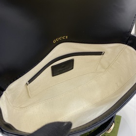 Новинка Мини-сумка через плечо из серии Gucci Horsebit 1955 В рек