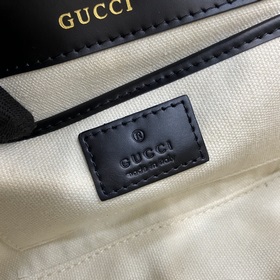 Новинка Сумка Gucci Horsebit 1955 В рекламной кампании к Дню свят