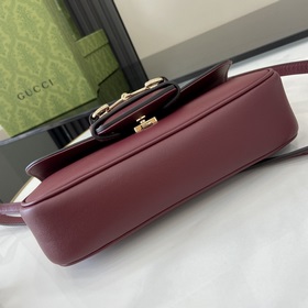 Новинка Сумка Gucci Horsebit 1955 В рекламной кампании к Дню всех