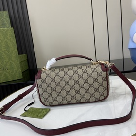 Новинка Сумка Gucci Horsebit 1955 в мини-формате В рекламной камп