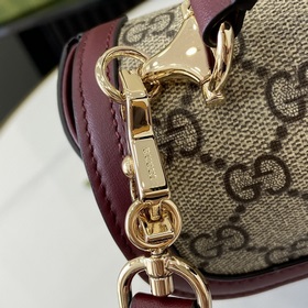 Новинка Сумка Gucci Horsebit 1955 в мини-формате В рекламной камп