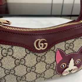 Мини-сумочка GG с оригинальной кожаной отделкой виде панд Милые и