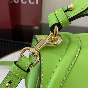 Новая модель Средняя сумка из серии Gucci Blondie Новая сумка из 