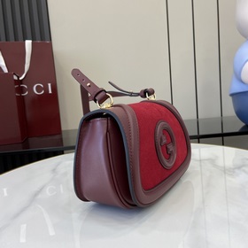 Новая модель Мини-сумка через плечо из серии Gucci Blondie Новая 