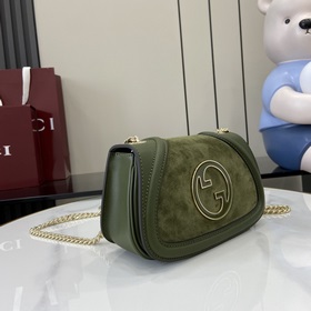 Новая модель Мини-сумка через плечо из серии Gucci Blondie Новая 