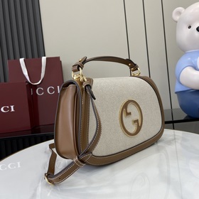 Новая модель Средняя сумка из серии Gucci Blondie Новая сумка из 