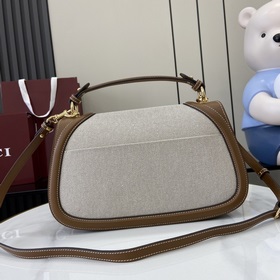 Новая модель Средняя сумка из серии Gucci Blondie Новая сумка из 