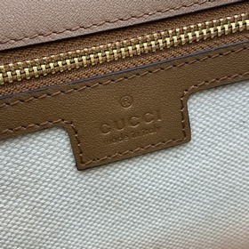 Новая модель Средняя сумка из серии Gucci Blondie Новая сумка из 