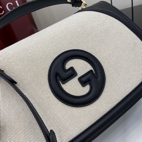 Новая модель Средняя сумка из серии Gucci Blondie Новая сумка из 