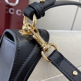 Новая модель Средняя сумка из серии Gucci Blondie Новая сумка из 