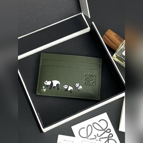Специальный ограниченный выпуск однокомпонентного чехла для карт
