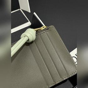 Маленький кожаный чехол с застежкой-молнией из гладкой кожи наппа