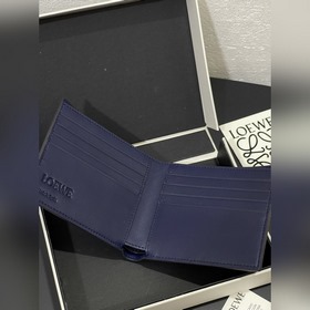 Мужской кошелек, складывающийся пополам Кошельки вдохновлены сумк