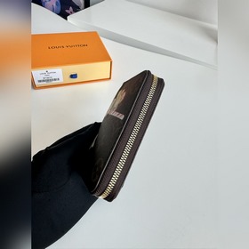 Эксклюзивные фотографии оригинального заказа из-за рубежа M12210!
