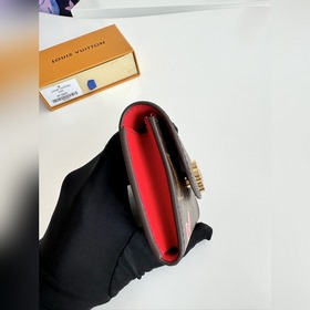 Эксклюзивные фотографии оригинального заказа из-за рубежа M12220!