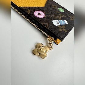 Эксклюзивная фотография оригинального заказа из-за рубежа M12998!