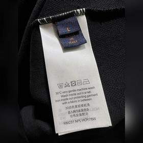 Размеры： S/M/L/XL/XXL. Цвета： черный/белый. Модель для мужчин и ж