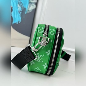 Зарубежный оригинал M31014 Размеры： 24 × 16 × 8 см