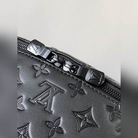 M46109 Черный прессованный кожаный рюкзак с кодом для переключени