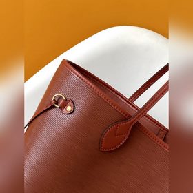 Динамичный Neverfull средний клатч с волнистым узором M12195 зеле