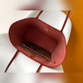 Динамичный Neverfull средний клатч с волнистым узором M12195 зеле