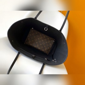Динамичный Neverfull средний клатч с волнистым узором M12195 зеле