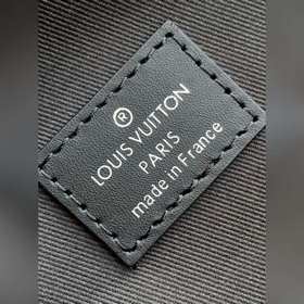 Высококачественный оригинал с кодом M45302 Black. Модель Avenue с