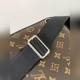Высококачественный оригинал с кодом M46327. Модель Avenue из ткан