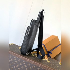 N45303 Черный прессованный кожаный чемодан высшего качества. На э
