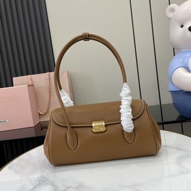 MIUMIU 24ss Осень-Зима Новая модель сумки-багета Стиль сумки в фо