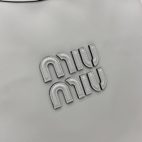 Новая модель Женская сумка Miu IVY из кожи быка Эта классическая 
