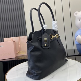 Новая модель Оригинальная кожаная сумка Miu из овечьей кожи Nappa