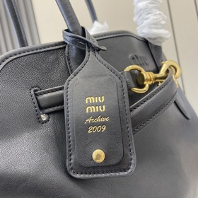 Новая модель Оригинальная кожаная сумка Miu из овечьей кожи Nappa