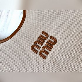 «Кожа высшего качества от производителя» с полной комплектацией. 