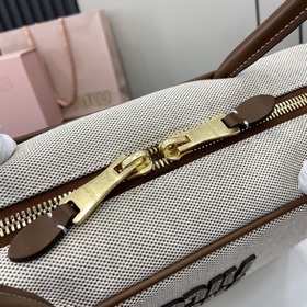 Новая модель MIU оригинальная сумка из канваса с коричневым ремне