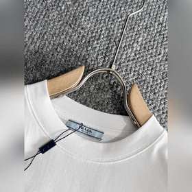 Prada 2025 весна-лето, в продаже, эксклюзивная серия, серия с рел